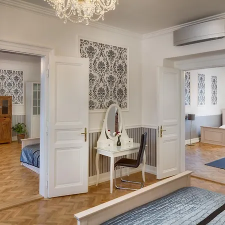 Apartment Veleslavinova - Old Town Apartment Prag